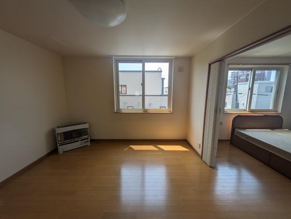 札幌市清田区平岡三条１丁目の中古一戸建