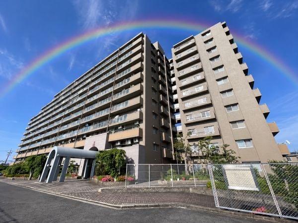 ローレルコート天理前栽