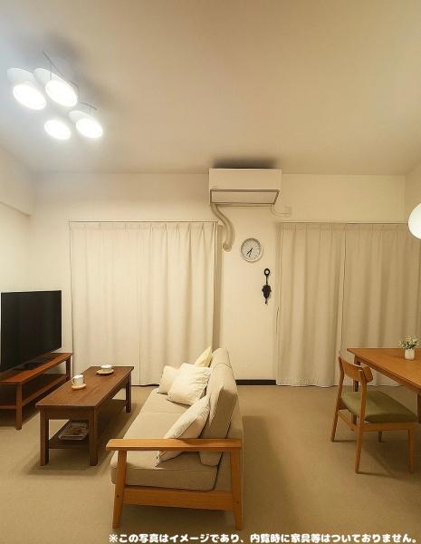 少女の赤い帽子み・な・と泉佐野