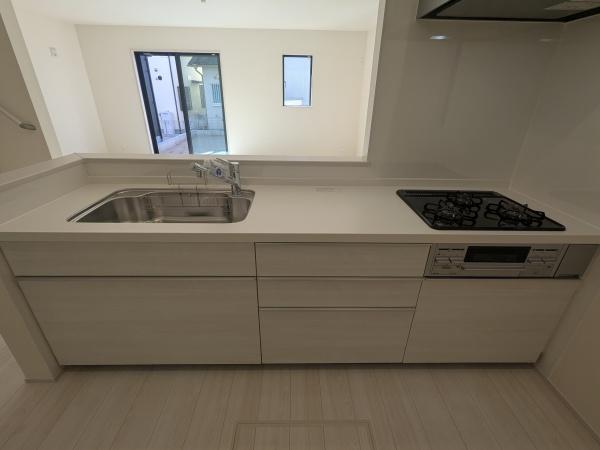 リナージュ東区若葉23-1期1号棟