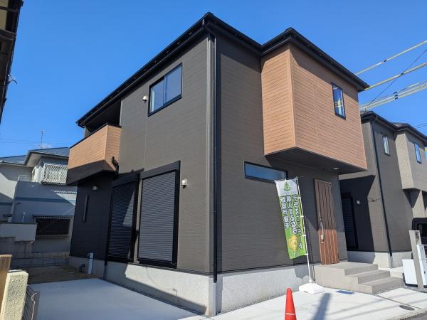 リナージュ東区若葉23-1期3号棟