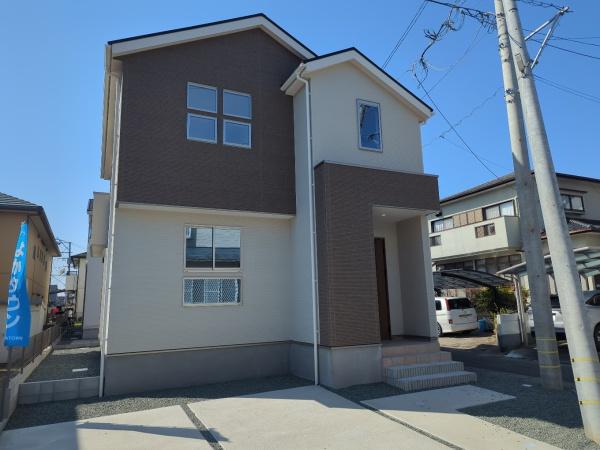 よかタウン東区長嶺南7丁目1期1号棟