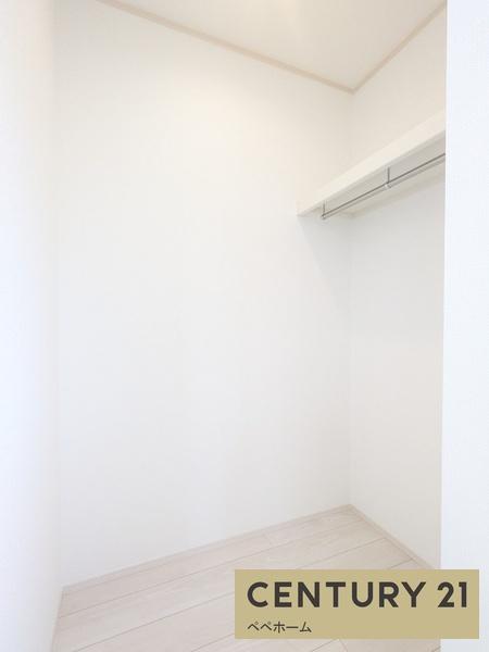 ハートフルタウン西区新土河原1丁目1号棟(収納)