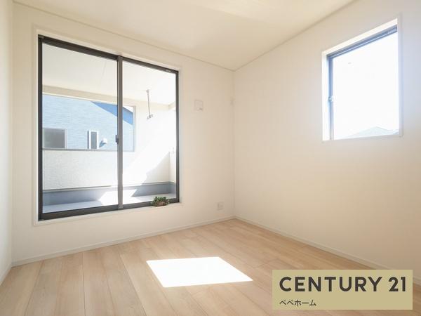 クレイドルガーデン宇土市岩古曽町二4号棟(洋室)