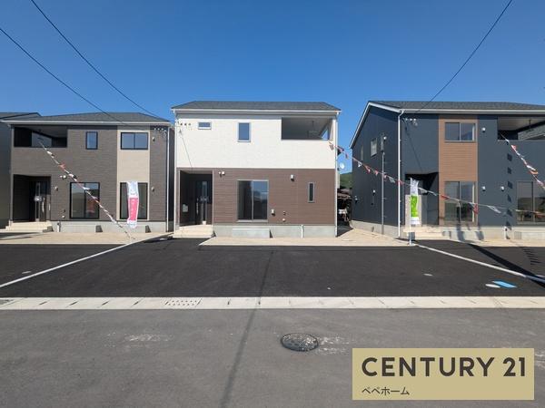 クレイドルガーデン宇土市岩古曽町二4号棟(駐車場)