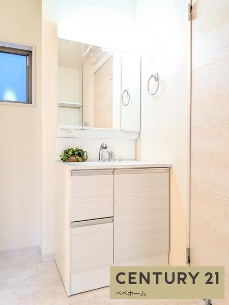 リーブルガーデン東区昭和町第三1号棟(洗面台・洗面所)