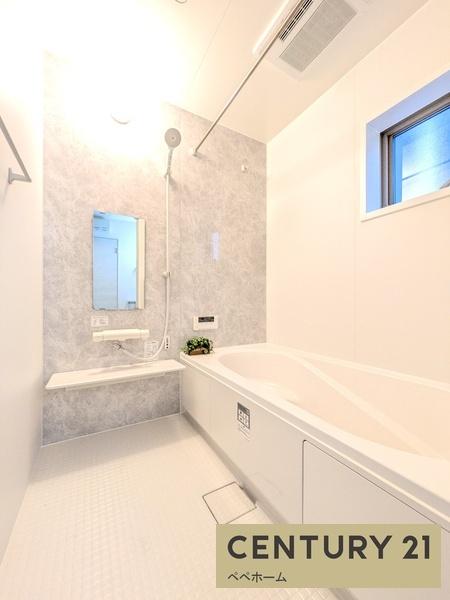 リーブルガーデン東区昭和町第三1号棟(バス)