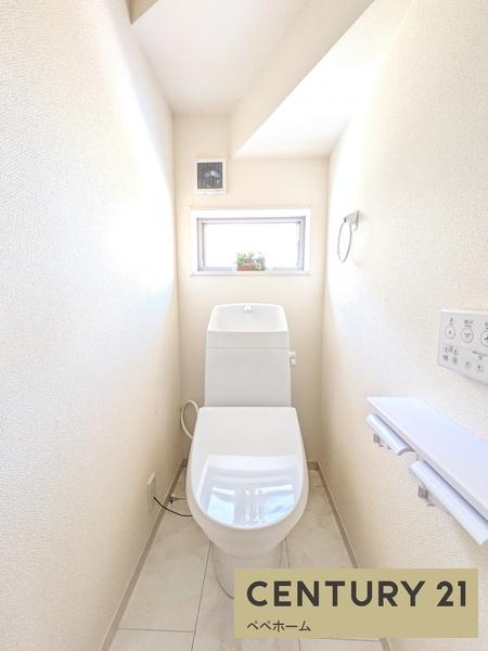 リーブルガーデン東区昭和町第三1号棟(トイレ)