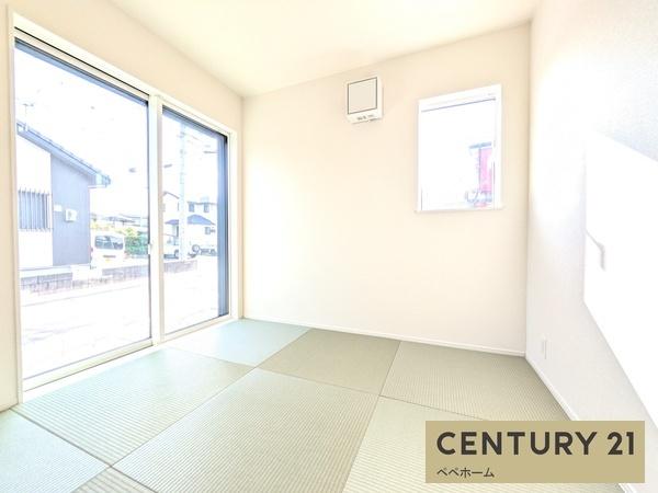 リナージュ東区秋津1丁目第1期1号棟(和室)