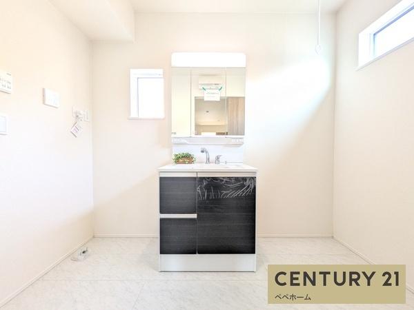 リナージュ東区秋津1丁目第1期1号棟(洗面台・洗面所)