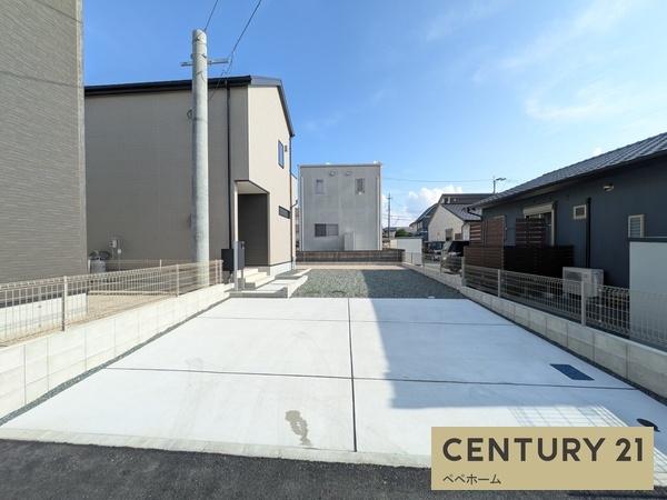 リナージュ東区秋津1丁目第1期3号棟(駐車場)