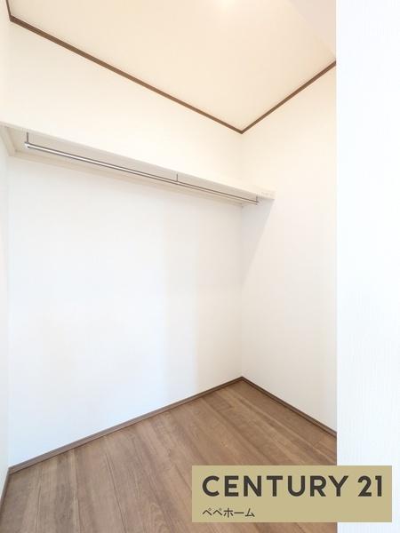 ハートフルタウン東区下江津1丁目A号棟(収納)