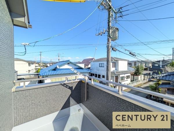 ハートフルタウン東区下江津1丁目B号棟(バルコニー)