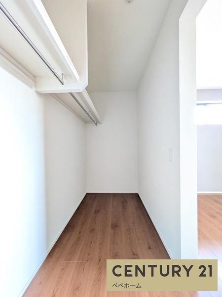 よかタウン菊陽町久保田5期12号棟(収納)