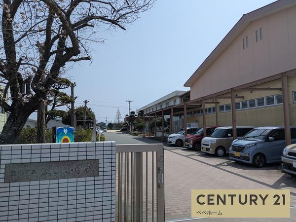 リーブルガーデン西区上代3丁目4号棟(城山小学校)