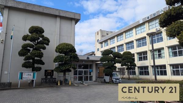 KIS東区御領1期2号棟(東部中学校)