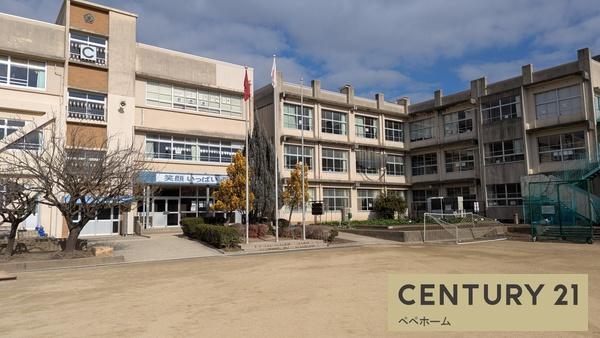 KIS東区新南部1期2号棟(西原小学校)