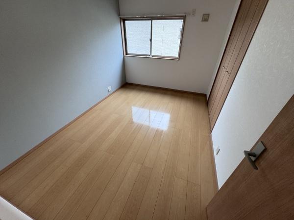 鈴鹿市東磯山１丁目の中古一戸建て