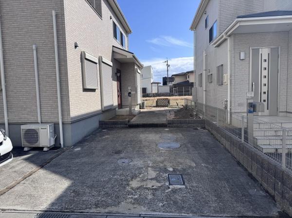 鈴鹿市東磯山１丁目の中古一戸建て