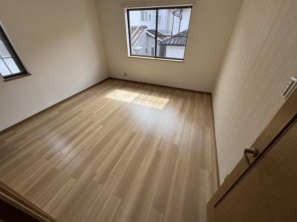 桑名市赤尾台８丁目の中古一戸建て