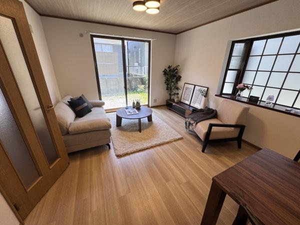桑名市赤尾台８丁目の中古一戸建て