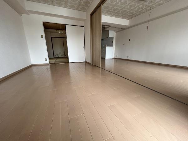 桑名市末広町53