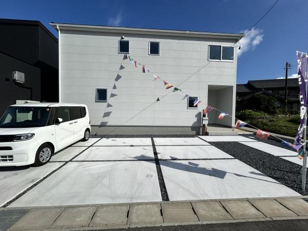 いなべ市大安町石榑東　1号棟