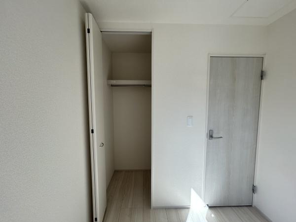 いなべ市大安町石榑東　1号棟