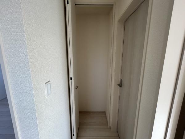 いなべ市大安町石榑東　1号棟