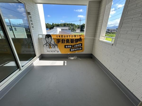 いなべ市大安町石榑東　1号棟