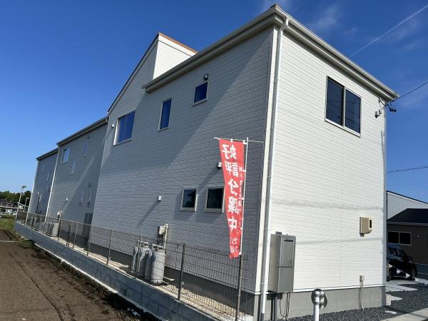 いなべ市大安町石榑東　1号棟