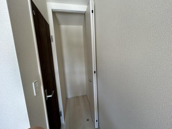 四日市市富田一色町2号棟　新築戸建