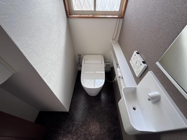亀山市みずほ台の中古一戸建て