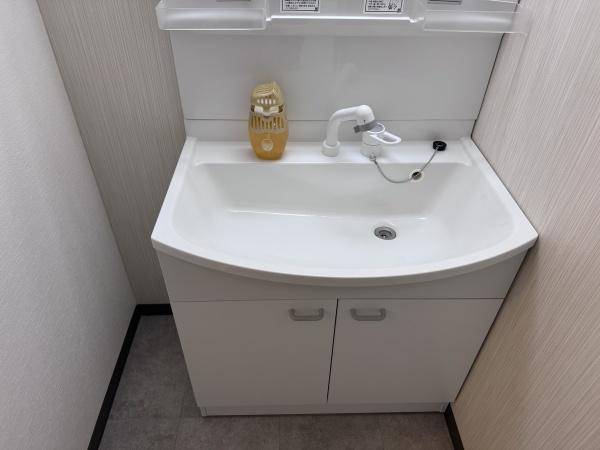 アピエス桑名