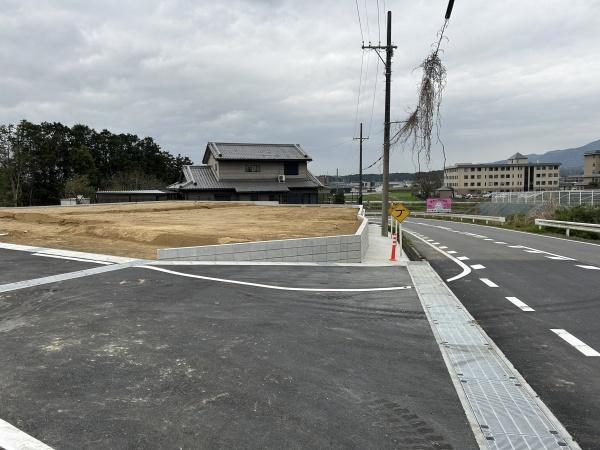 津市芸濃町椋本　分譲地