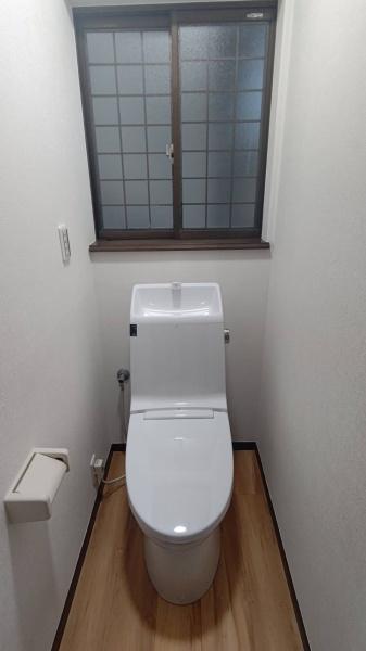 三重郡川越町大字南福崎の中古一戸建て(トイレ)