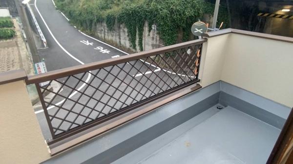 三重郡川越町大字南福崎の中古一戸建て(バルコニー)