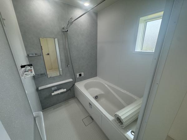 桑名小泉24-2期3号棟　新築分譲戸建て