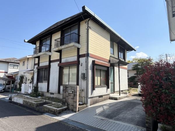 員弁郡東員町城山２丁目　中古戸建