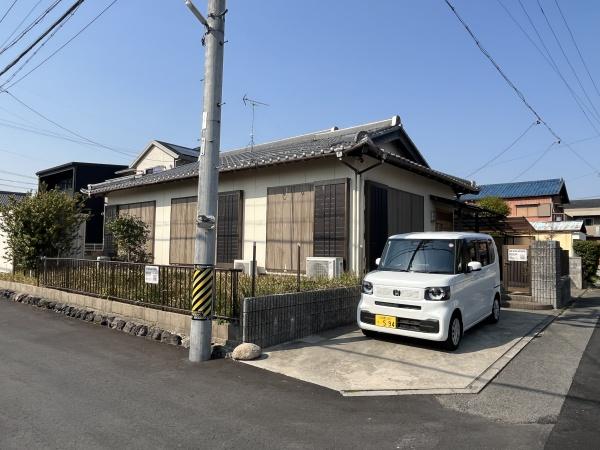 四日市市西富田２丁目　中古戸建