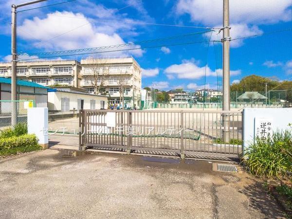 柏市藤心2丁目 新築戸建て(柏市立逆井中学校)