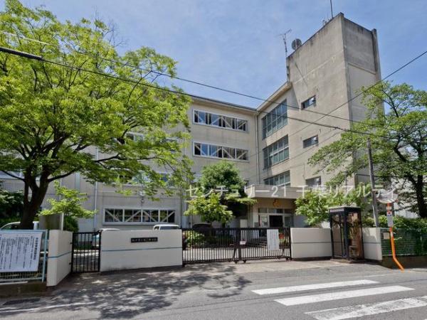松戸市八ケ崎3丁目 新築戸建て(松戸市立第三中学校)