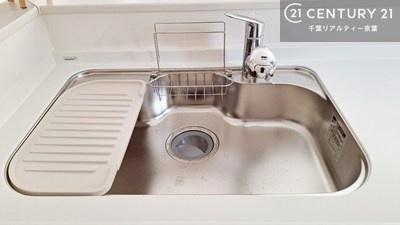 松戸市六高台2丁目　2号棟　新築戸建