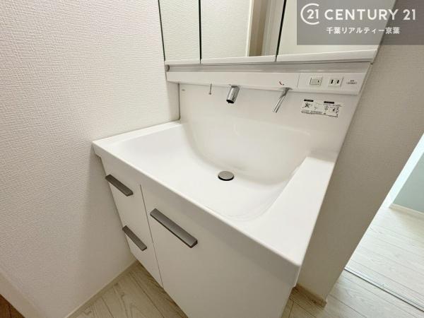 習志野市東習志野8丁目　4号棟