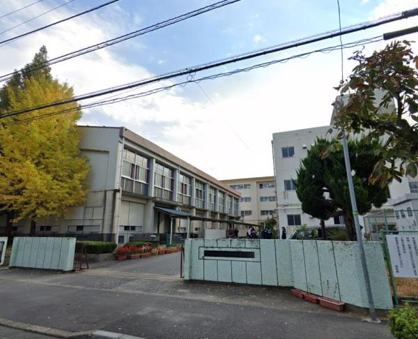 松戸市新松戸南３丁目　A号棟(松戸市立新松戸南中学校)