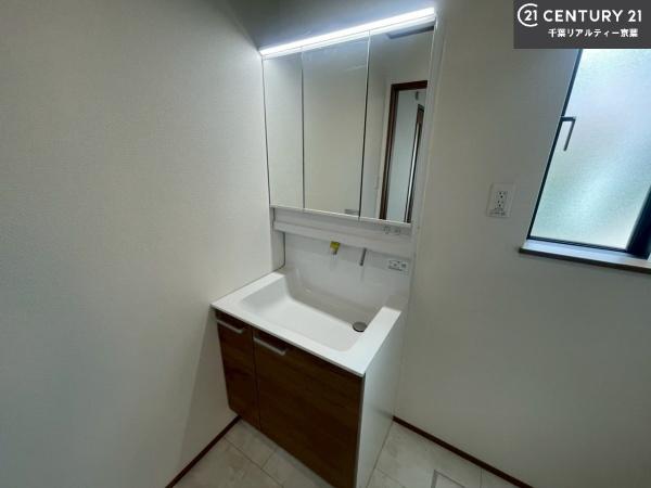 船橋市三咲5丁目　3号棟
