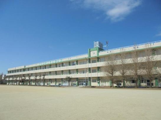 船橋市二宮2丁目 2号棟(船橋市立飯山満小学校)