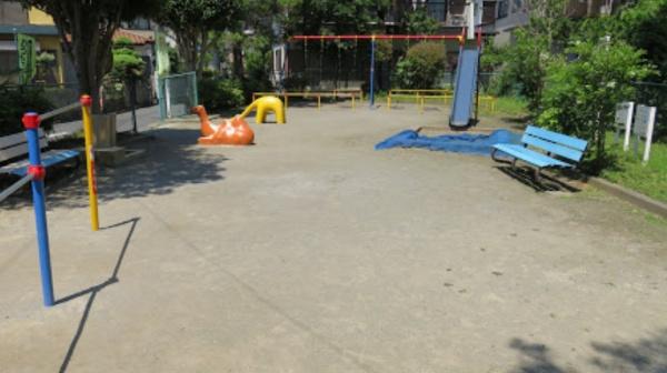 船橋市二宮2丁目 2号棟(芝山東緑地)