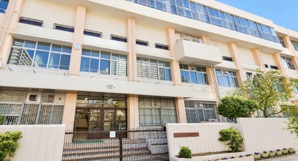 グレイス若松(神戸市立駒ケ林中学校)