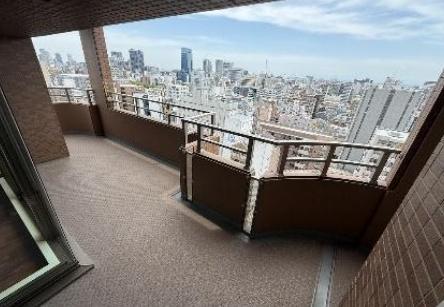 グランパレ大倉山ウエストタワー